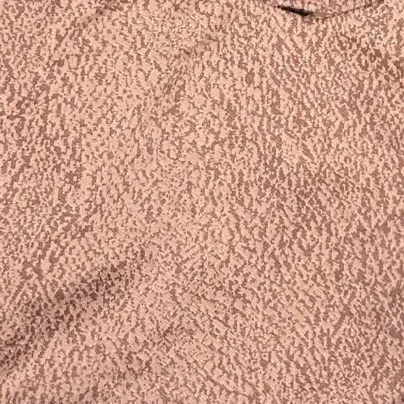 Sage Textured Pink Racerback Sports Bra - Picture 4 of 4